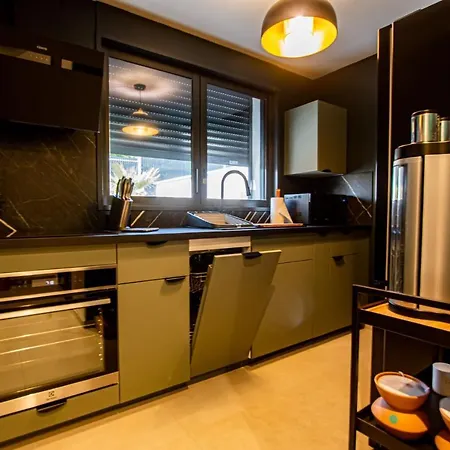 Maison De Caractere Avec Jacuzzi 게스트하우스 Fréjus
