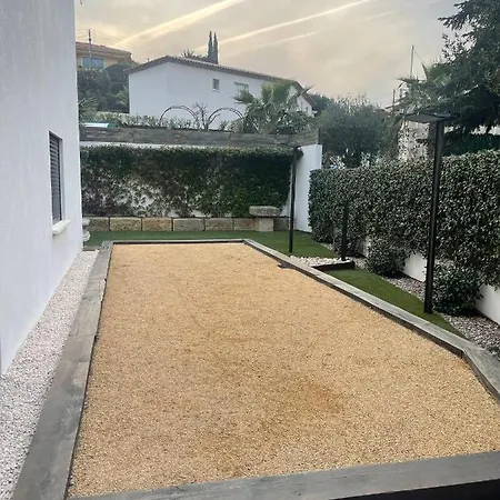 Maison De Caractere Avec Jacuzzi 게스트하우스 *