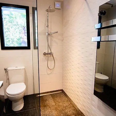게스트하우스 Maison De Caractere Avec Jacuzzi