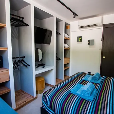 Maison De Caractere Avec Jacuzzi Pensión